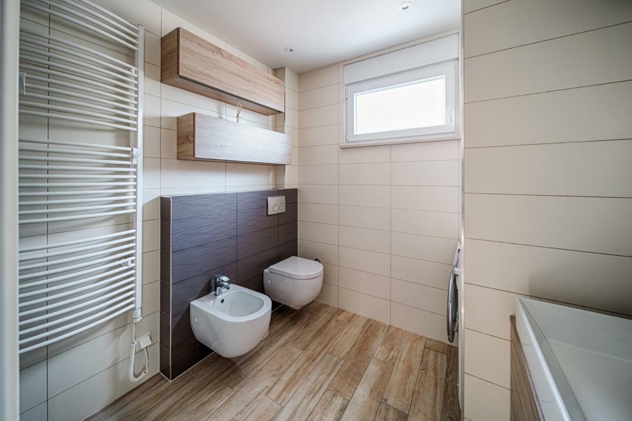 Apartment Rova มาลินสกา ภายนอก รูปภาพ